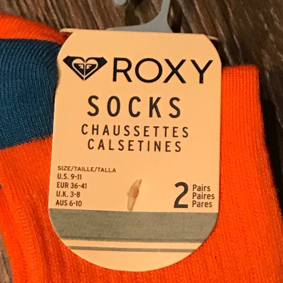 🏈 NWT Roxy Brand Florida Gator socks ready for the game! - Picture 4 of 5